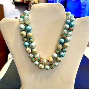 Elegant Multicolor Vintage Beaded Necklace